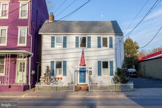 28 S Main St, Lambertville, NJ 08530