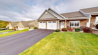 2082 N Konkle Rd, Montoursville, PA 17754