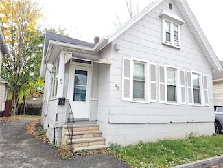 90 Angle St, Rochester, NY 14606
