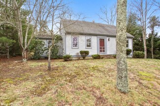24 Whimbrel Dr, Bourne, MA 02556