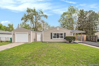 1635 S Harris Rd, Ypsilanti, MI 48198