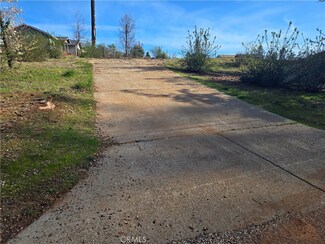 6640 Lincoln Dr, Paradise, CA 95969