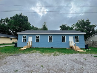 916 Coy Ave, Tahlequah, OK 74464