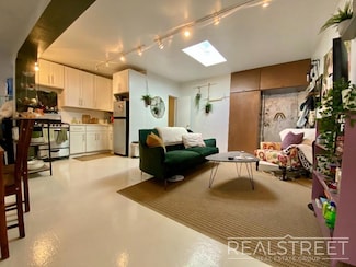 36 S 4th St Unit B6, Brooklyn, NY 11249