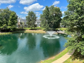 243 Dorset Ct, Piscataway, NJ 08854