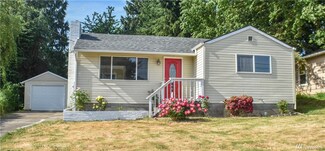 139 Mountain View Dr, Longview, WA 98632