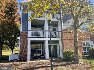 20313 Beechwood Terrace Unit 200, Ashburn, VA 20147