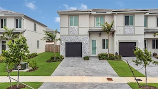 725 SE 14th Ct, Homestead, FL 33034
