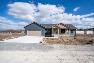 658 Deadwood Dr, Herrin, IL 62948