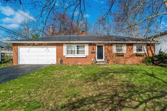 5329 Poplarwood Rd, Columbus, OH 43229