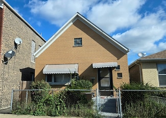 3045 S Lock St, Chicago, IL 60608
