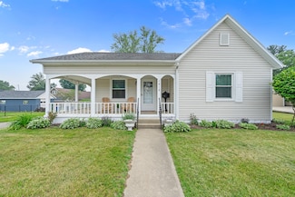 518 S Plymouth St, Culver, IN 46511