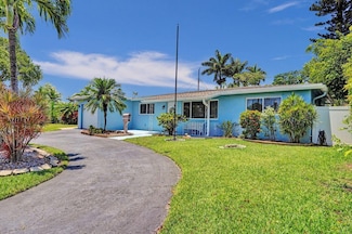 913 SE 16th Place, Deerfield Beach, FL 33441