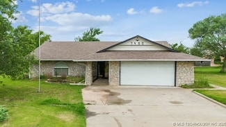 7450 N 117th Ave E, Owasso, OK 74055