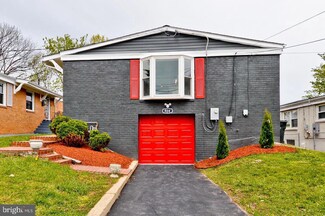 924 Hilltop Terrace SE, Washington, DC 20019