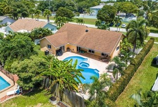 1392 Audubon Blvd, Delray Beach, FL 33444