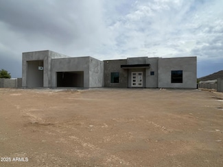 3283 W Mesquite St, New River, AZ 85086