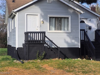 371 Beth St, Akron, OH 44301