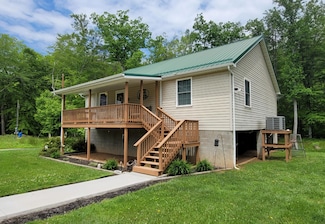 5 Sunny Ln, Talcott, WV 24981
