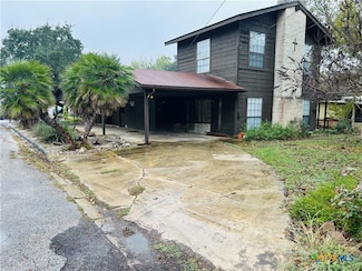 102 Rivercrest St, Luling, TX 78648