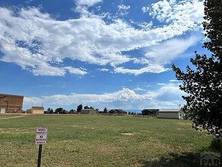 926 S Los Charros Ct, Pueblo West, CO 81007