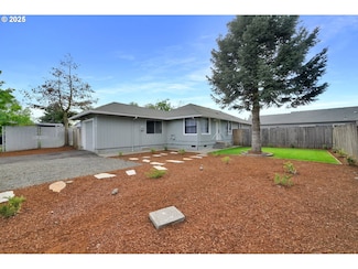 4090 Bell Ave, Eugene, OR 97402
