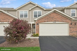 1169 Amber Dr, Cary, IL 60013