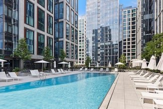 135 Seaport Blvd Unit 905, Boston, MA 02210