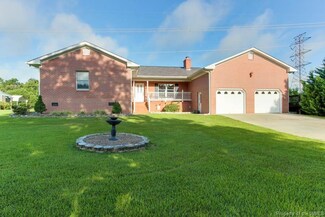 19418 Oliver Dr, Smithfield, VA 23430