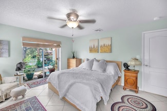 7460 SW 42nd Ct, Davie, FL 33314