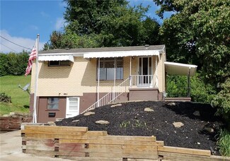 1135 9th Ave, Brackenridge, PA 15014