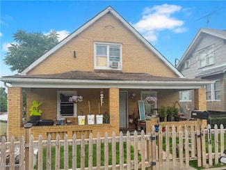 114 S 12th St, Weirton, WV 26062