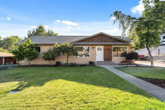 929 Parkside Dr, Prosser, WA 99350