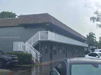 4871 NW 9th Dr Unit 4871, Plantation, FL 33317