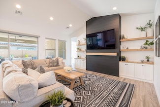 4553 S Raster, Mesa, AZ 85212