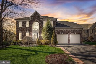 53 Brooks Rd, Moorestown, NJ 08057