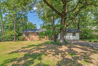 7025 Windsong Dr, North Little Rock, AR 72113