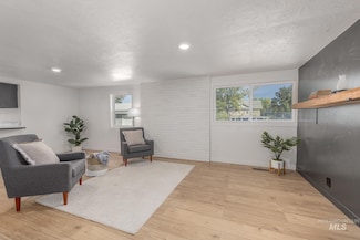 824 E Main St, Weiser, ID 83672