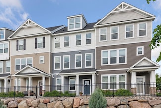 514x Hampton St NE, Prior Lake, MN 55372