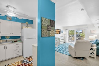 109 Avenue D Unit 304, Marathon, FL 33050