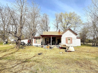 517 S Birch St, Hulbert, OK 74441