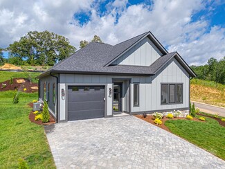 309 Avery Trail Dr Unit 40, Arden, NC 28704