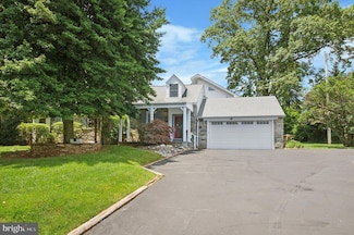 2440 Walton Rd, Huntingdon Valley, PA 19006