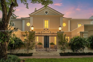 1004 Cotorro Ave, Coral Gables, FL 33146