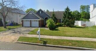 70 Canal St, Sayreville, NJ 08872