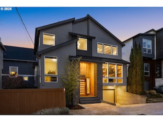 3233 SE 31st Ave, Portland, OR 97202