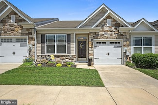 42 Cresthaven Ln, Dover, DE 19901