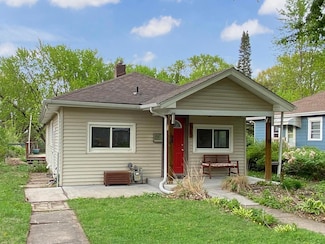 1935 Margaret St, Saint Paul, MN 55119