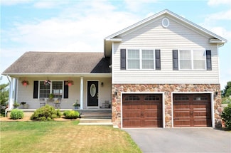 6457 3rd Ave, Martins Creek, PA 18063