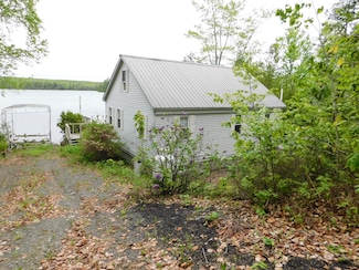 38 S Shore Rd, Lake View Plantation, ME 04463